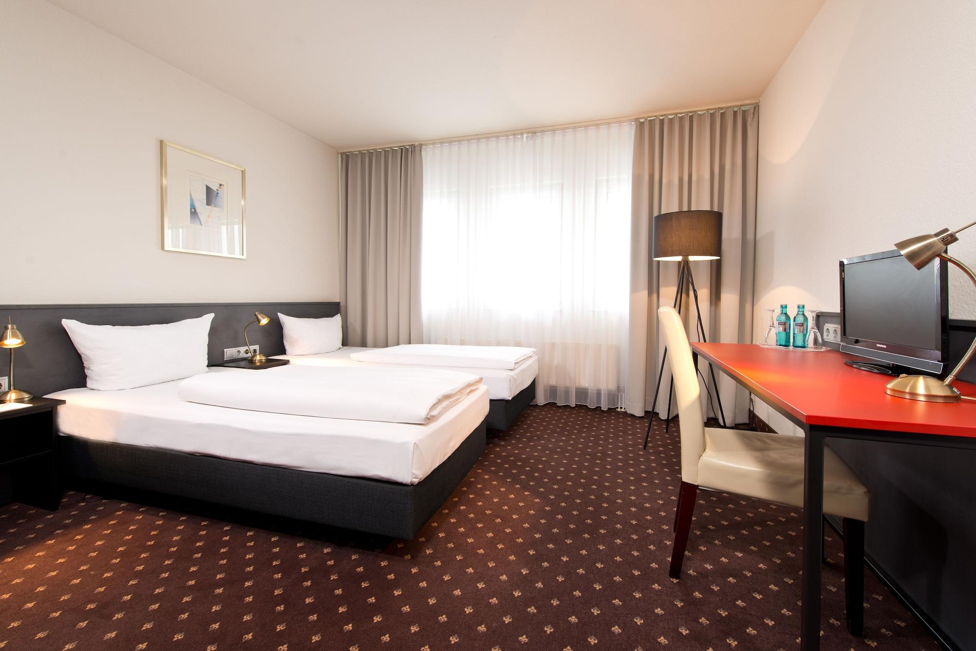 Achat Hotel هوكنهايم المظهر الخارجي الصورة