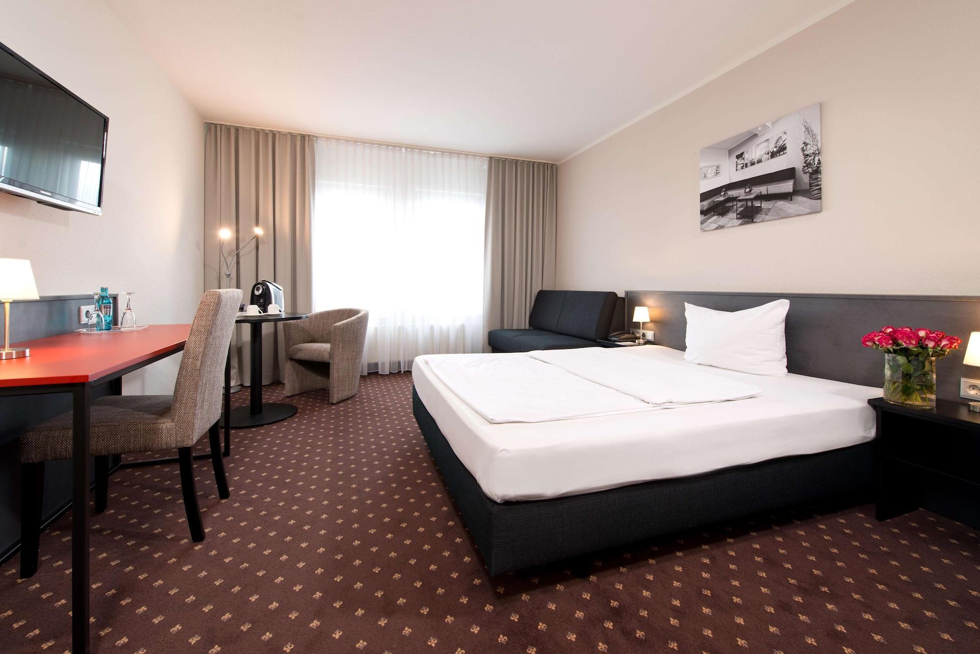 Achat Hotel هوكنهايم المظهر الخارجي الصورة